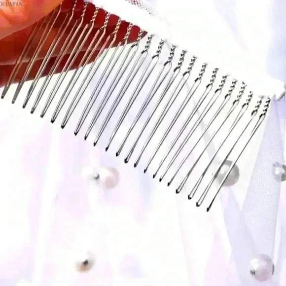 Beautiful Wedding Veil - Picture 6 of 9